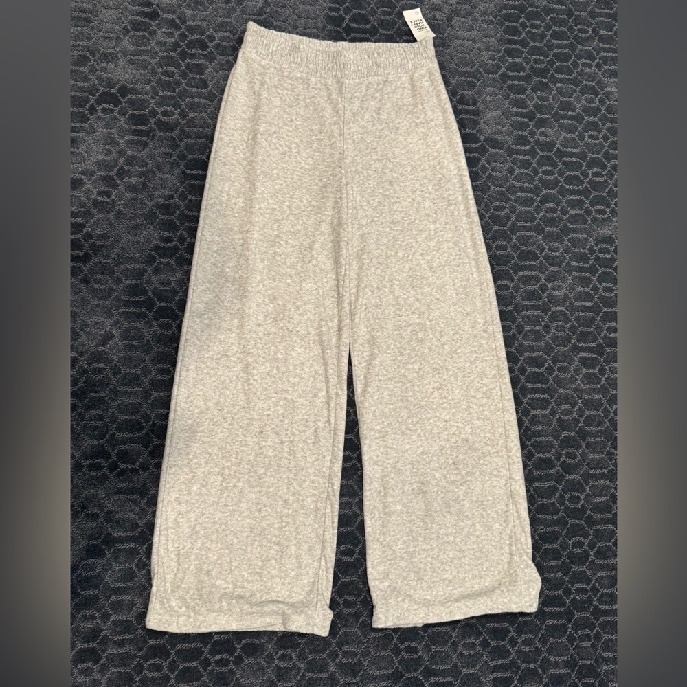 New hollister wide leg sweats